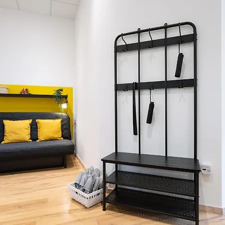Apartment Big Central Near Rotkreuzplatz With 3 Bedroom For 12 Pax Munich